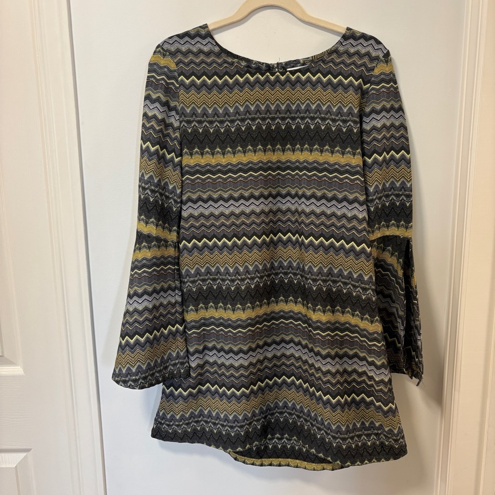 Element Womens Long Split Bell Sleeve Dress Sz Medium Keyhole Back , Aztec Print